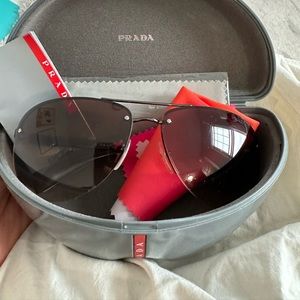 PRADA SUNGLASSES! barely worn